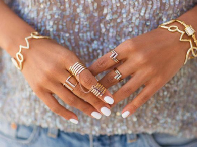 Як носити каблучки та правильно їх поєднувати