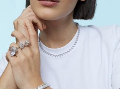 Каблучки з каменями Swarovski. Різноманітність моделей, форм та кольорів
