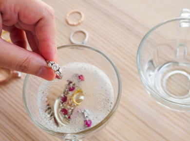 Як почистити біжутерію?