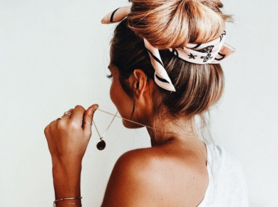 Модні зачіски з аксесуарами для волосся