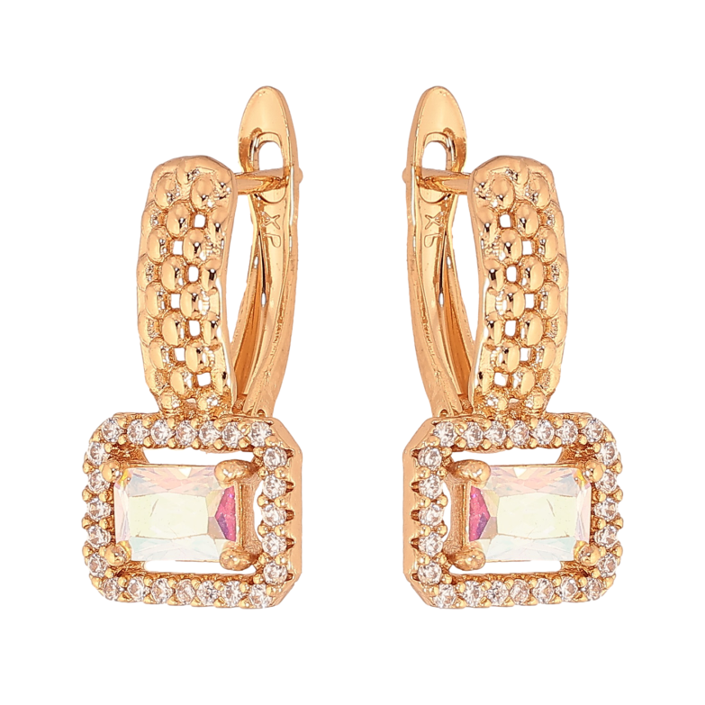 Серьги Xuping цвет Позолота 18К английский замок "Узор с радужным кристаллом в обрамлении" фото №16 Серьги Xuping цвет Позолота 18К английский замок "Узор с радужным кристаллом в обрамлении" фото №16