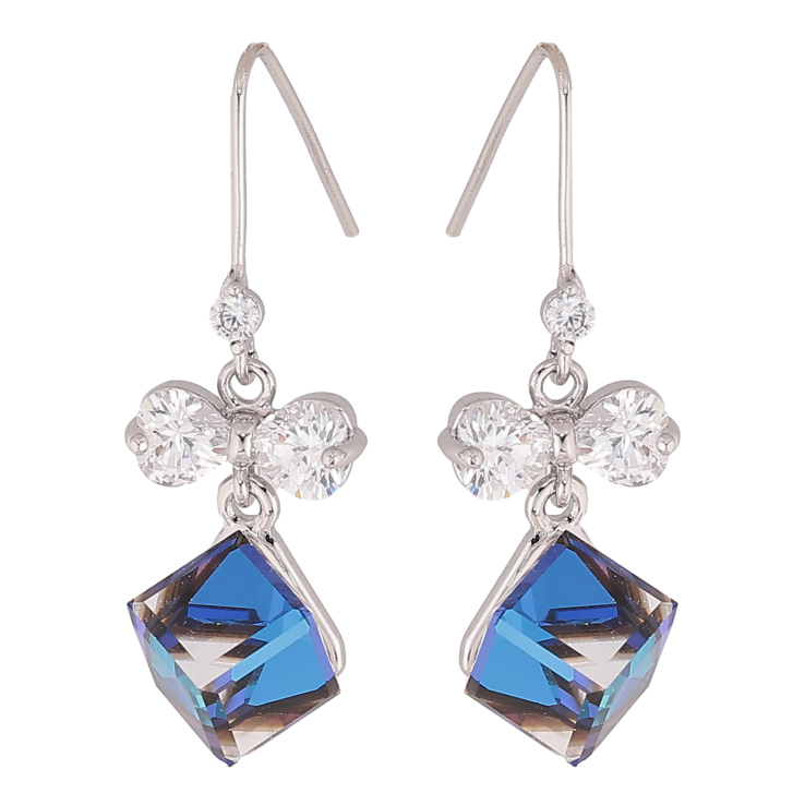 Сережки Xuping колір Родій з кристалами Swarovski французький замок "Кристальні кубики Bermuda Blue з бантами" фото №25 Сережки Xuping колір Родій з кристалами Swarovski французький замок "Кристальні кубики Bermuda Blue з бантами" фото №25