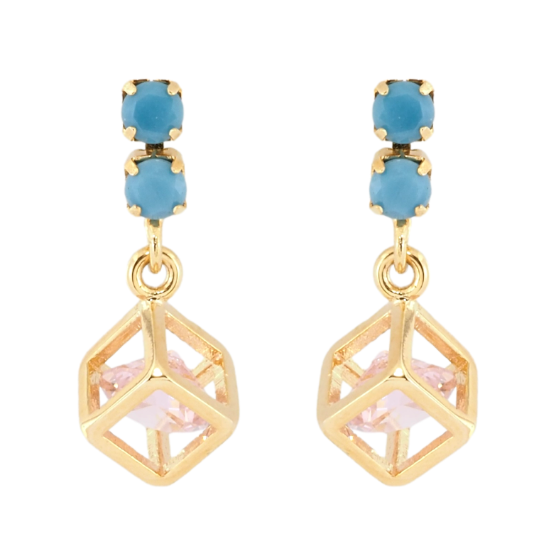 Сережки Xuping Позолота 18K пусети Мініатюрні блакитні доріжки з кубиками підвісками з рожевими кристалами фото №1 Сережки Xuping Позолота 18K пусети Мініатюрні блакитні доріжки з кубиками підвісками з рожевими кристалами фото №1