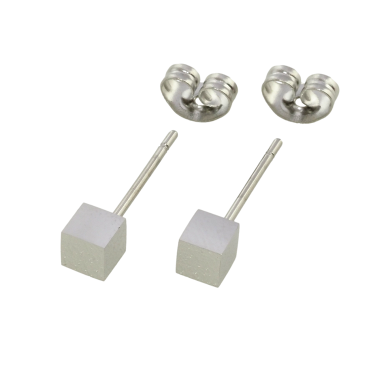 Серьги Xuping TTM Stainless Steel цвет Родий пусеты Кубики 4х4мм фото №24