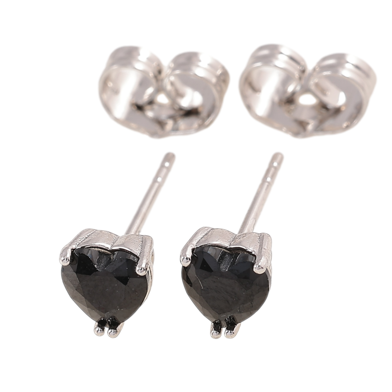Серьги Xuping Родий пусеты Черные кристальные сердечки 5х5мм фото №1 Серьги Xuping Родий пусеты Черные кристальные сердечки 5х5мм фото №1