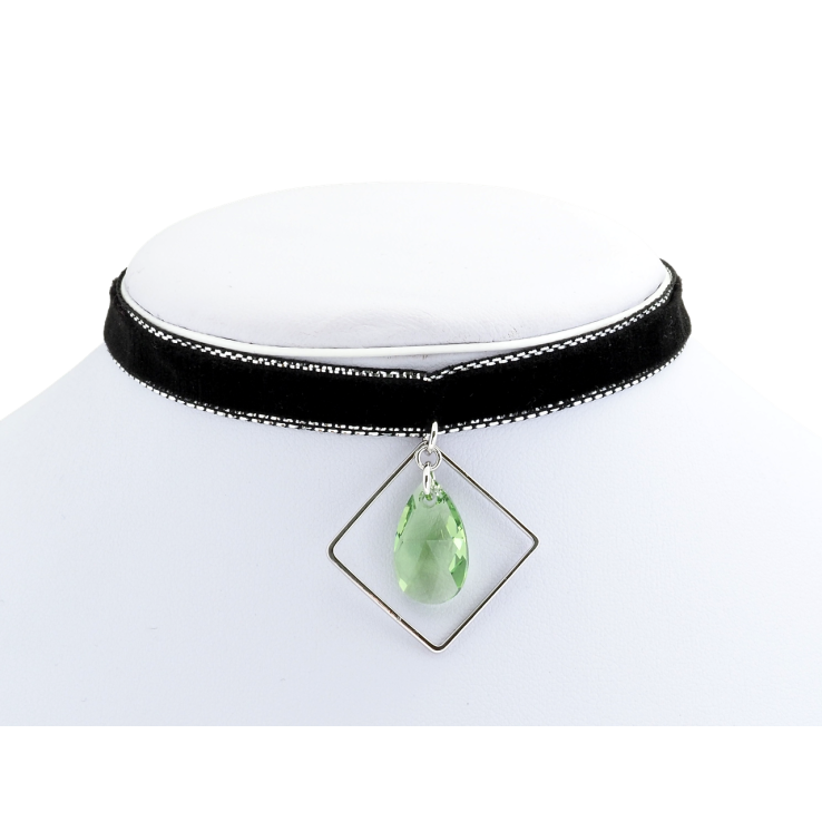 Кулон Xuping колір Родій з кр-ми Swarovski на чокері Кристал Peridot у ромбі дл. 30-39см х 9мм фото №4 Кулон Xuping колір Родій з кр-ми Swarovski на чокері Кристал Peridot у ромбі дл. 30-39см х 9мм фото №4
