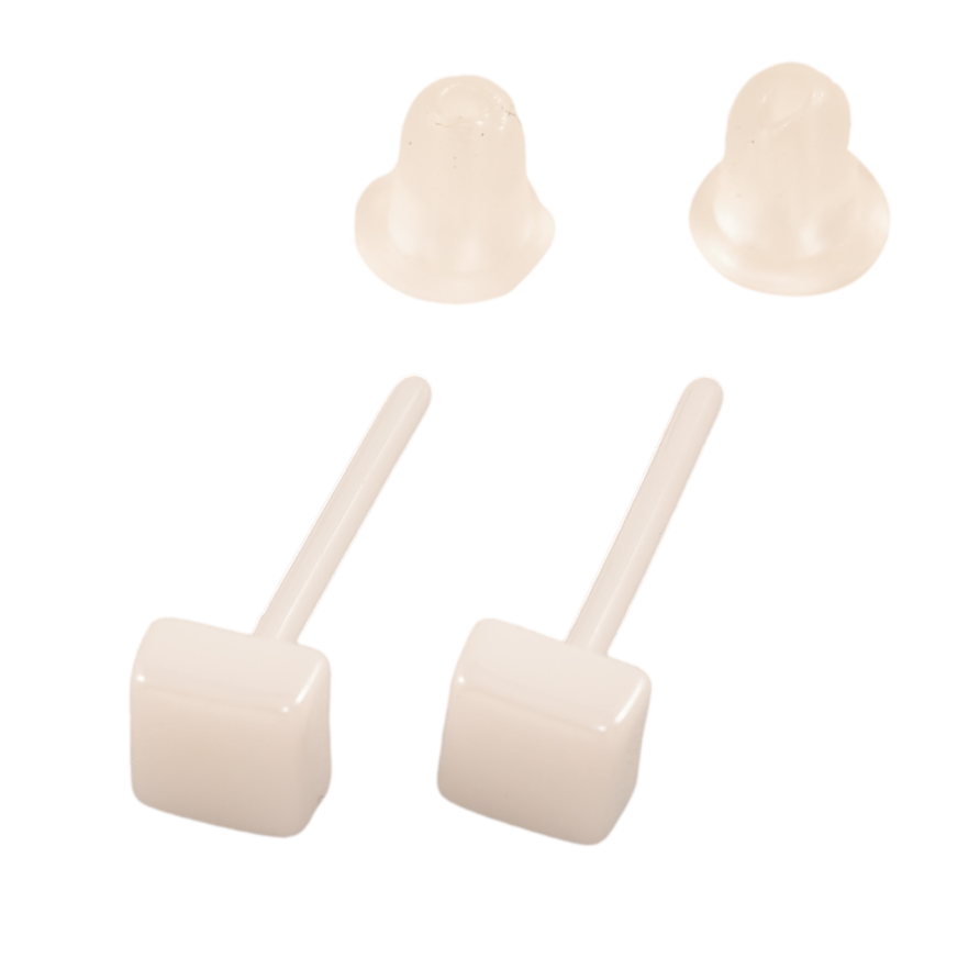 Сережки Xuping TTM Stainless Steel кераміка пусети «Білі квадрати» 4х4мм фото №1