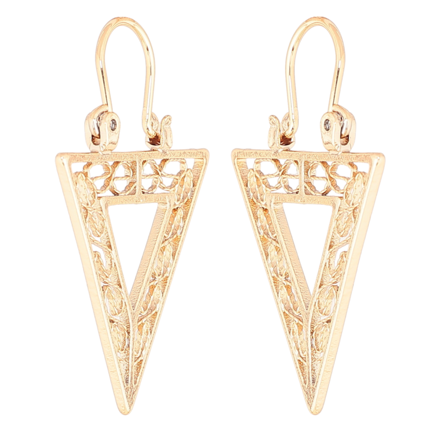 Сережки Xuping Позолота 18K замок-скоба «Трикутники з різьбленим візерунком фото №1 Сережки Xuping Позолота 18K замок-скоба «Трикутники з різьбленим візерунком фото №1