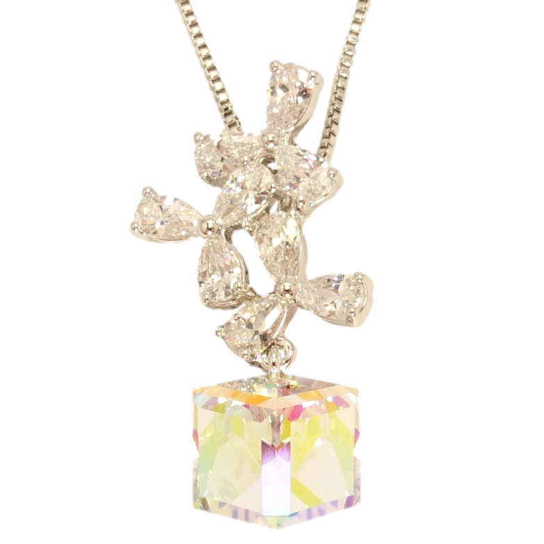 Кулон Xuping колір Родій з кр-ми Swarovski на ланцюжку Квіткова феєрія з кристальним кубом довжина 39-44см фото №10 Кулон Xuping колір Родій з кр-ми Swarovski на ланцюжку Квіткова феєрія з кристальним кубом довжина 39-44см фото №10