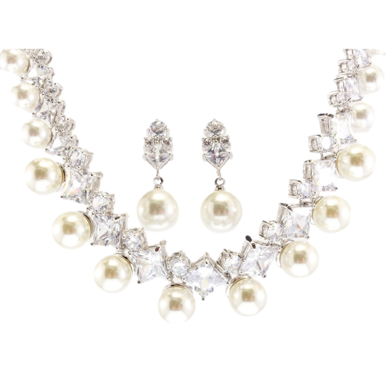 Набор Xuping Родий Серьги Колье Грация Венеры размер 42см х 8-12мм фото №1 Набор Xuping Родий Серьги Колье Грация Венеры размер 42см х 8-12мм фото №1