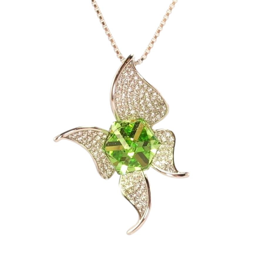 Кулон Xuping колір Родій з кр-ми Swarovski на ланцюжку Метелик з кубом Peridot та кристалом дл.40-45см х 1мм фото №1 Кулон Xuping колір Родій з кр-ми Swarovski на ланцюжку Метелик з кубом Peridot та кристалом дл.40-45см х 1мм фото №1